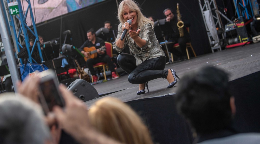 Index.hu conducted a short interview with singer Lilla Vincze